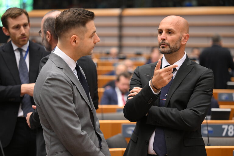 Billede 25: EP Mini-Plenary Session - Formal sitting - Address by Nataša PIRC MUSAR, President of the Republic of Slovenia