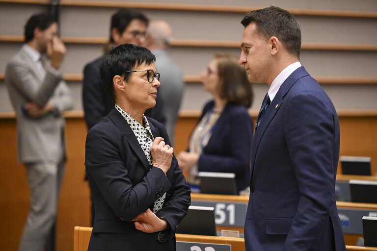 Billede 33: EP Mini-Plenary Session - Formal sitting - Address by Nataša PIRC MUSAR, President of the Republic of Slovenia