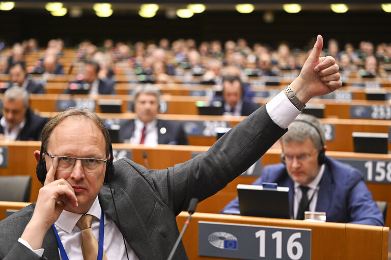 Foto 7: EP Mini-Plenary Session - Resumption of session and order of business