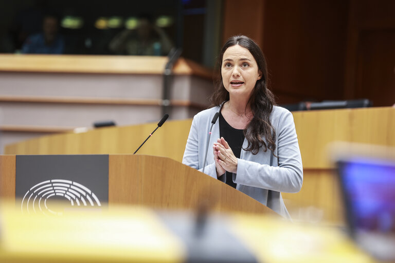 Valokuva 18: EP Mini-Plenary Session - The EU's response to the Israeli government's plan to seize the Gaza Strip, ensuring effective humanitarian support and the liberation of hostages