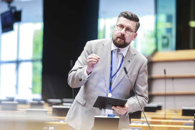 EP Mini-Plenary Session - The EU's response to the Israeli government's plan to seize the Gaza Strip, ensuring effective humanitarian support and the liberation of hostages