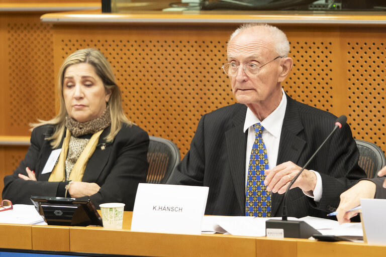 Valokuva 28: European Parliament Former Members Association - New Management Committee meeting