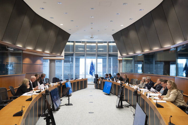 Valokuva 11: European Parliament Former Members Association - New Management Committee meeting