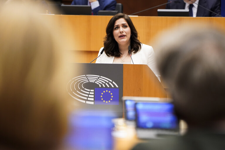 Foto 24: EP Mini-Plenary Session - Single Market Strategy