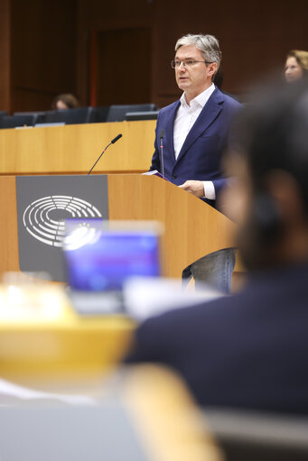 Foto 30: EP Mini-Plenary Session - Amending the EU Regulation 2023/965 as regards simplifying and strengthening the Carbon Border Adjustment Mechanism