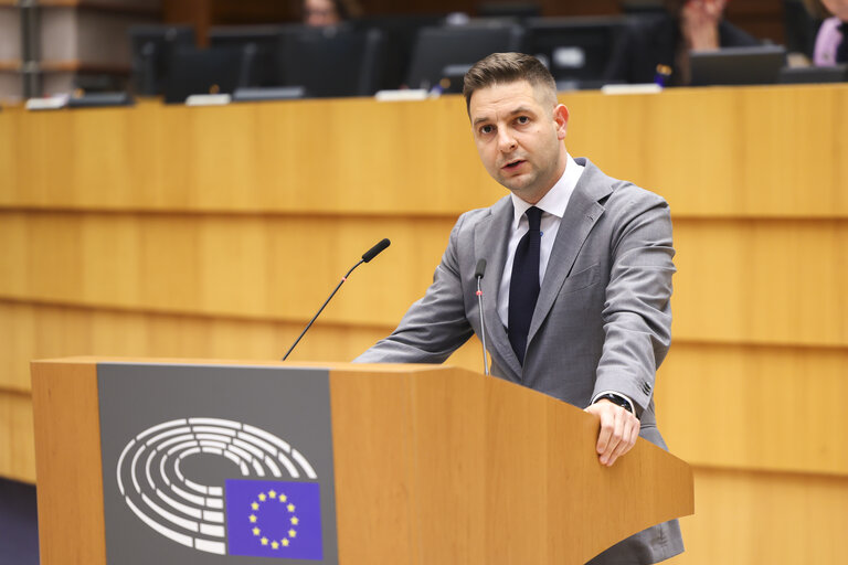EP Mini-Plenary Session - Amending the EU Regulation 2023/965 as regards simplifying and strengthening the Carbon Border Adjustment Mechanism