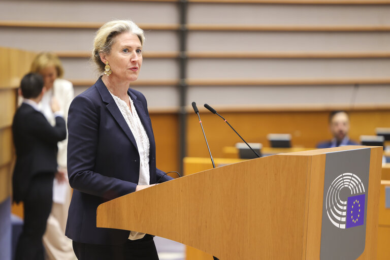 Foto 12: EP Mini-Plenary Session - Amending the EU Regulation 2023/965 as regards simplifying and strengthening the Carbon Border Adjustment Mechanism
