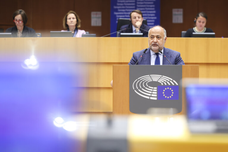 EP Mini-Plenary Session - Amending the EU Regulation 2023/965 as regards simplifying and strengthening the Carbon Border Adjustment Mechanism