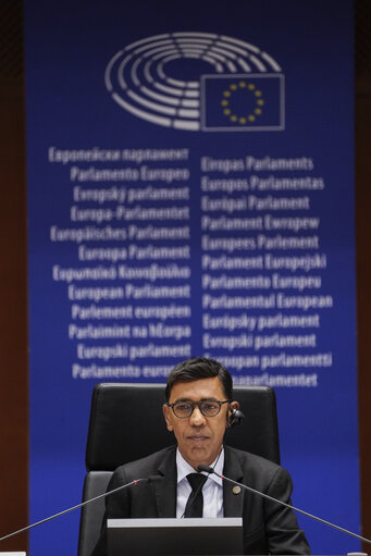 Foto 19: EP Mini-Plenary Session - Russian energy phase out, Nord Stream and the EU's energy-sovereignty
