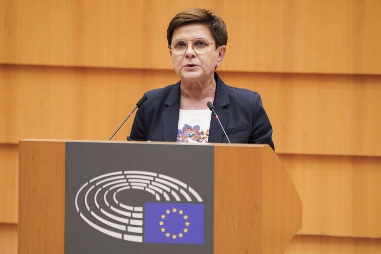 Foto 20: EP Mini-Plenary Session - Russian energy phase out, Nord Stream and the EU's energy-sovereignty
