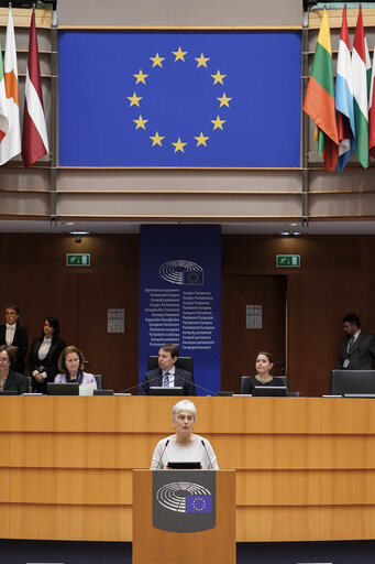 Foto 23: EP Mini-Plenary Session - Russian energy phase out, Nord Stream and the EU's energy-sovereignty
