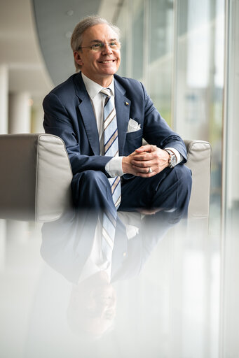Suriet 12: Serban Dimitree STURDZA in the EP in Brussels.