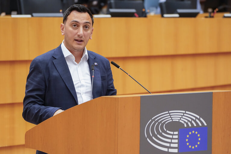 Foto 27: EP Mini-Plenary Session - Deliberations of the Committee on Petitions in 2023