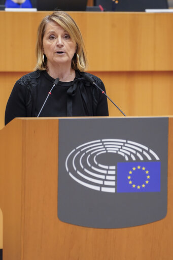 Foto 21: EP Mini-Plenary Session - Deliberations of the Committee on Petitions in 2023