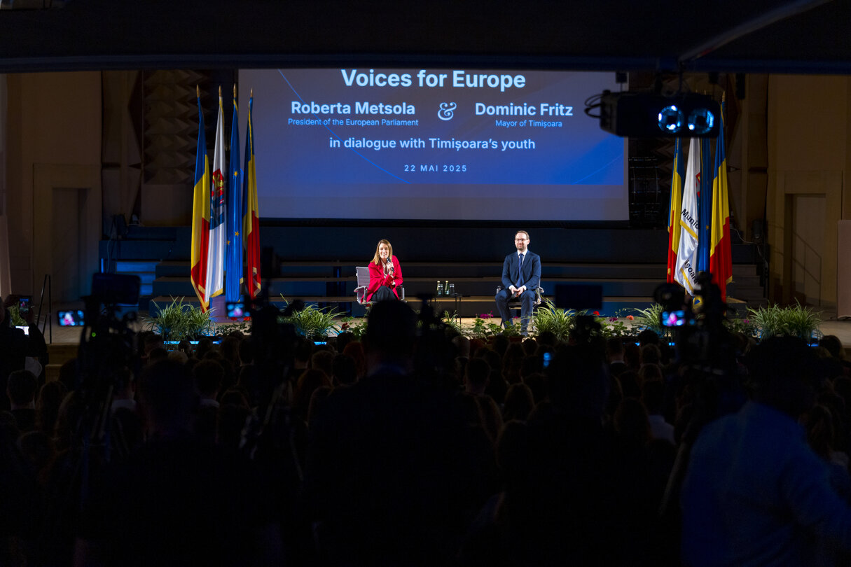 Roberta METSOLA, EP President Official visit to Timisoara (Romania) - Town Hall discussion with Romanian students