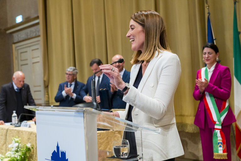 Official visit by Roberta METSOLA, EP President to Italy - Keynote speech 'l'Europa è nelle mani degli Europei' at the Collegio Europeo di Parma and Reception of the Piccolo della Mirandola Prize