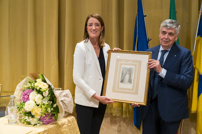 Official visit by Roberta METSOLA, EP President to Italy - Keynote speech 'l'Europa è nelle mani degli Europei' at the Collegio Europeo di Parma and Reception of the Piccolo della Mirandola Prize