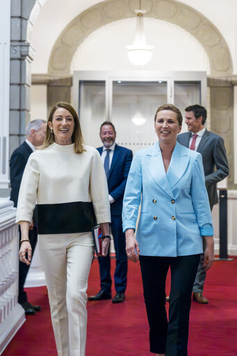 Photo 15: Roberta METSOLA, EP President meets with Mette FREDERIKSEN, Danish Prime Minister