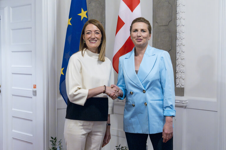 Roberta METSOLA, EP President meets with Mette FREDERIKSEN, Danish Prime Minister