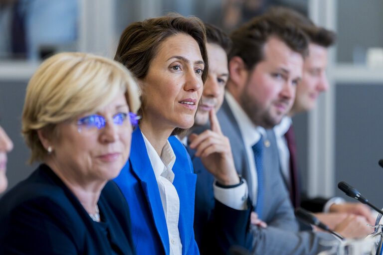 EP Conference of Presidents meets with the incoming Danish Presidency of the Council - Meeting with Søren GADE, Speaker of the Danish Parliament, and members of political groups of the Danish Parliament