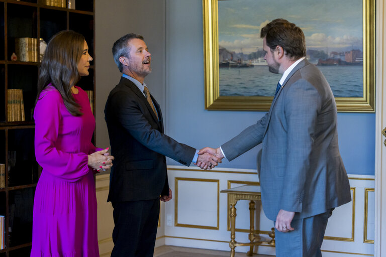 Photo 10: EP Conference of Presidents meets with the incoming Danish Presidency of the Council - Audience with His Majesty King Frederik X of Denmark and Her Majesty Queen Mary Elizabeth of Denmark