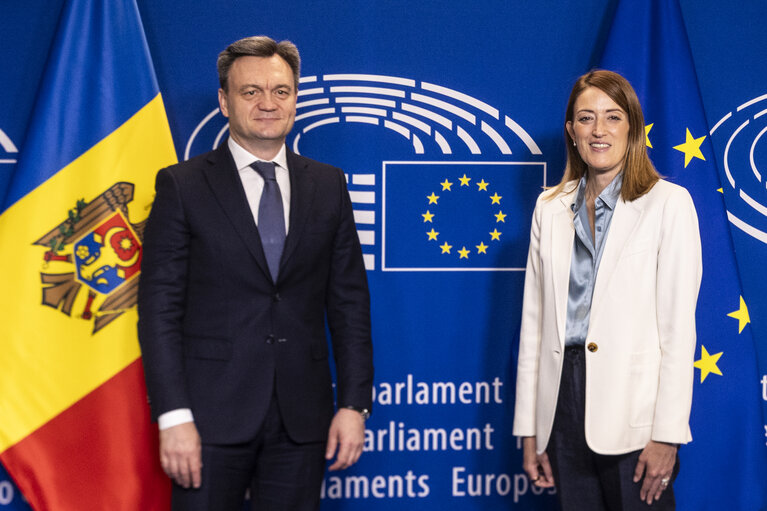Billede 2: Roberta METSOLA, EP President meets with Dorin RECEAN, Prime Minister of the Republic of Moldova