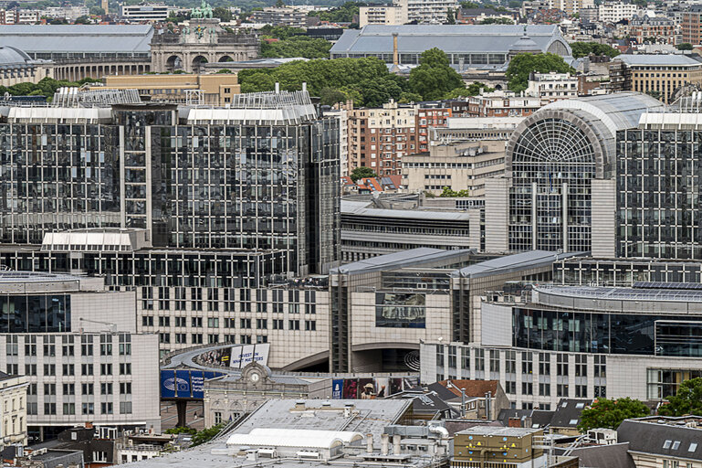 Foto 1: Aerial View of the EP buildings in Brussels from Bastion tower