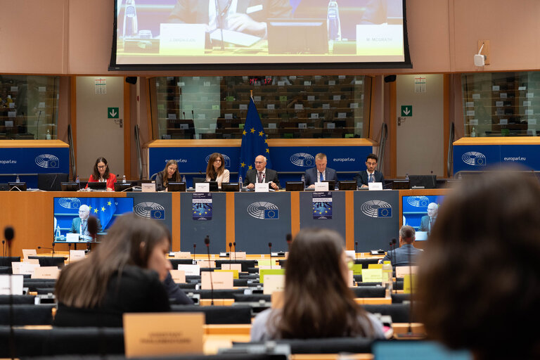 LIBE.- Exchange of views with the Commissioner for Democracy, Justice, the Rule of Law and Consumer Protection, Michael McGrath, in the framework of the Structured Dialogue