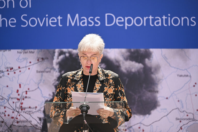 Photo 32: Commemoration of the Victims of Soviet Mass Deportations