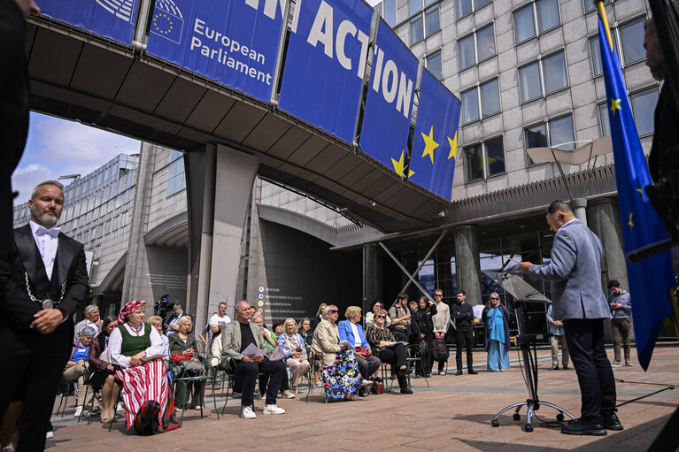 Photo 1: Commemoration of the Victims of Soviet Mass Deportations