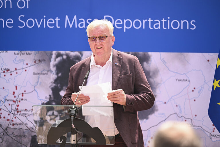 Photo 23: Commemoration of the Victims of Soviet Mass Deportations