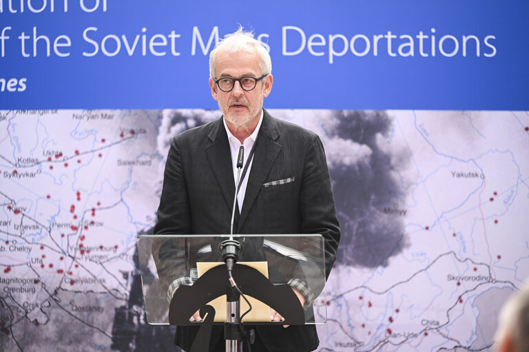 Photo 45: Commemoration of the Victims of Soviet Mass Deportations