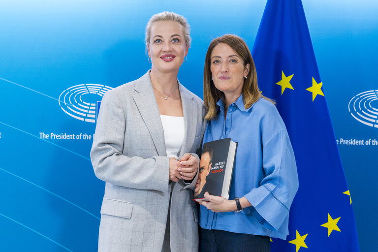 Suriet 1: Roberta METSOLA, EP President meets with Yulia NAVALNAYA, Alexei NAVALNY's wife