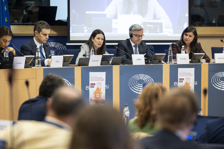 Photo 28: Article 17 dialogue on Housing in the EU: Strategies for a Europe that Supports People, Families and Younger GenerationsArticle