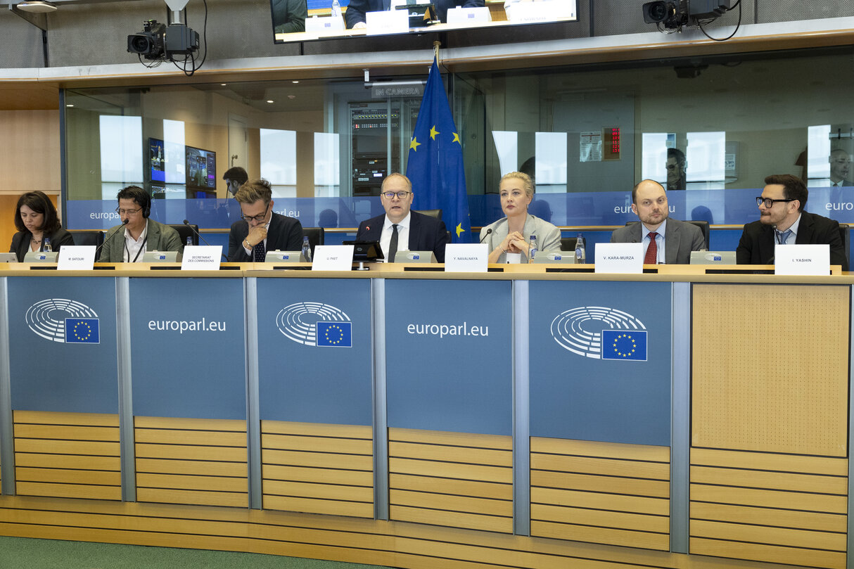 AFET - Exchange of views with representatives of the Russian democratic opposition on the EU support to Russian pro-democratic forces in the new geopolitical context