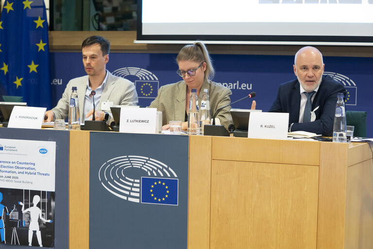 Foto 30: Conference on Countering Fake Election Observation, Disinformation, and Hybrid Threats - Closing session
