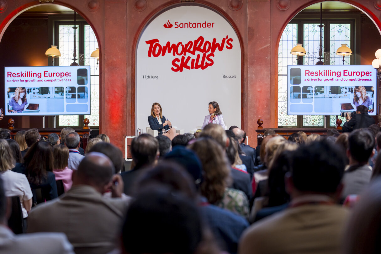 Fireside chat with Roberta METSOLA, EP President and Ana BOTIN, Executive Director of Banco Santander