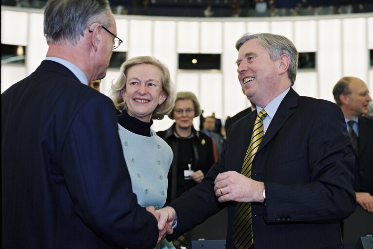 Election of Pat COX as new EP President during a plenary session in Strasbourg