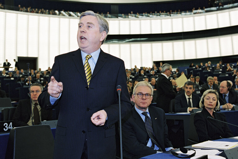 Election of Pat COX as new EP President during a plenary session in Strasbourg