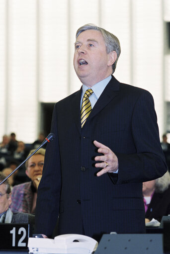 Election of Pat COX as new EP President during a plenary session in Strasbourg