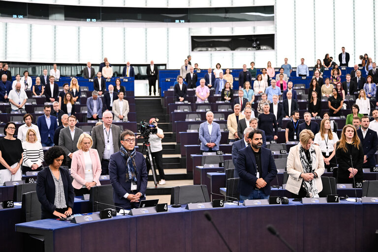 Fotografie 28: EP Plenary session - Resumption of session and order of business