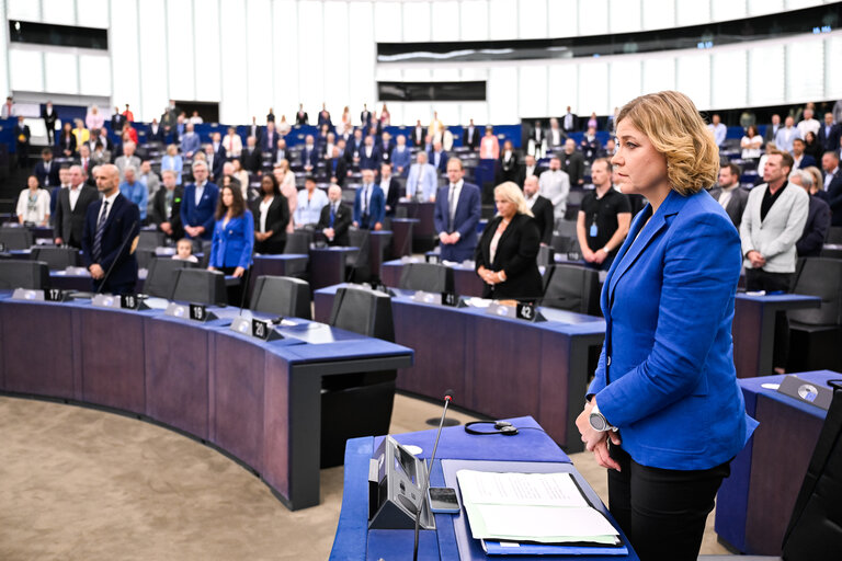 Fotografie 27: EP Plenary session - Resumption of session and order of business