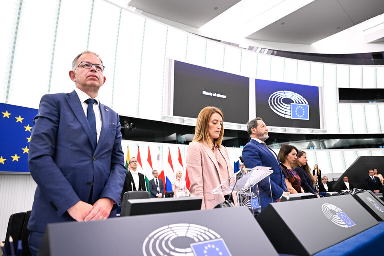 Fotografie 33: EP Plenary session - Resumption of session and order of business
