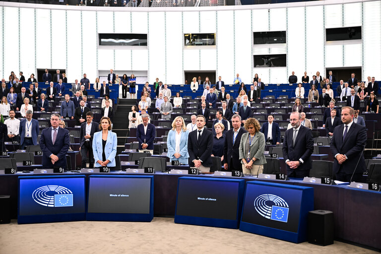Fotografie 31: EP Plenary session - Resumption of session and order of business