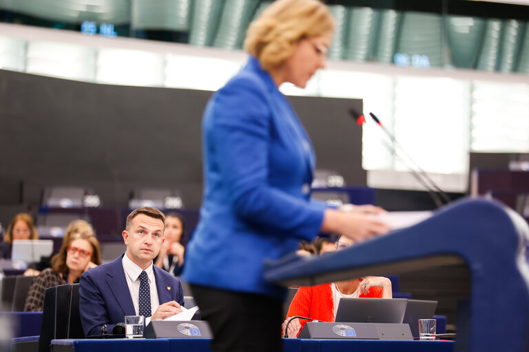 Valokuva 30: EP Plenary session - State of play and follow-up two years after the PEGA recommendations and the illegal use of spyware