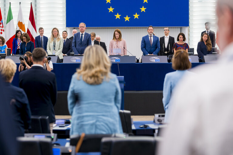 Fotografie 23: EP Plenary session - Resumption of session and order of business