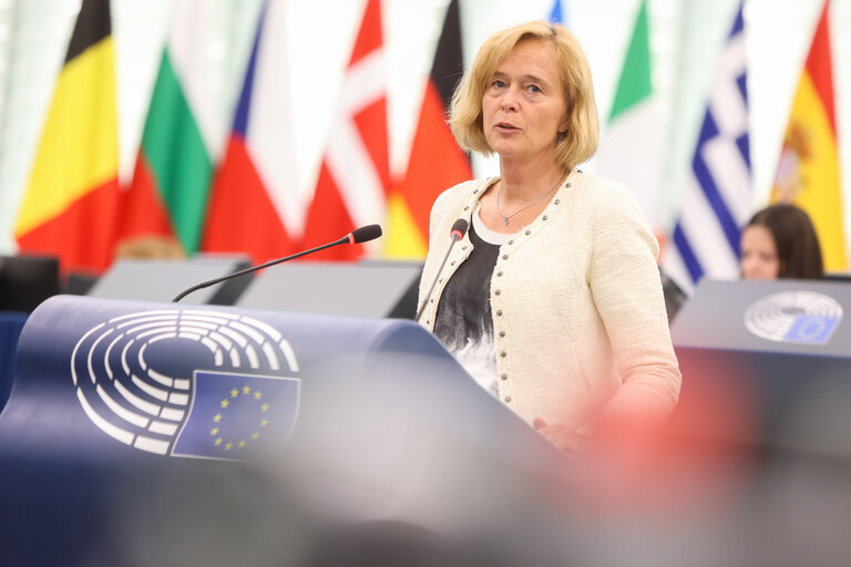 Fotografie 13: EP Plenary session -  The human cost of Russia’s war against Ukraine and the urgent need to end Russian aggression