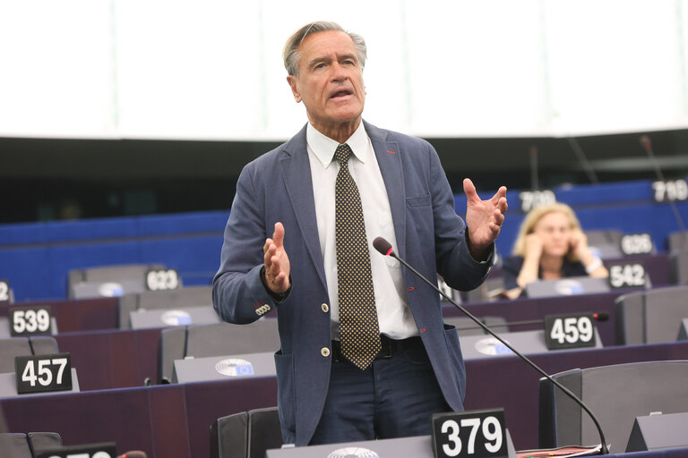 Fotografie 11: EP Plenary session -  The human cost of Russia’s war against Ukraine and the urgent need to end Russian aggression