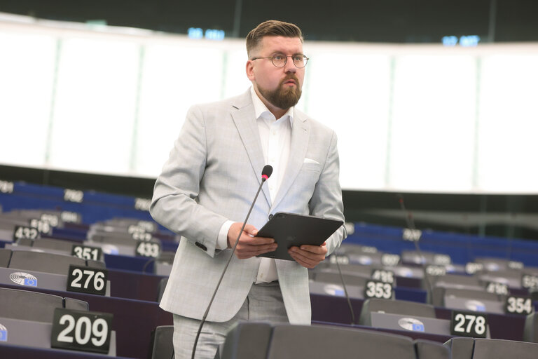 Fotografie 7: EP Plenary session -  The human cost of Russia’s war against Ukraine and the urgent need to end Russian aggression