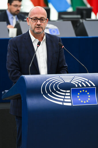 Fotografie 32: EP Plenary session - Implementation report on the Recovery and Resilience Facility